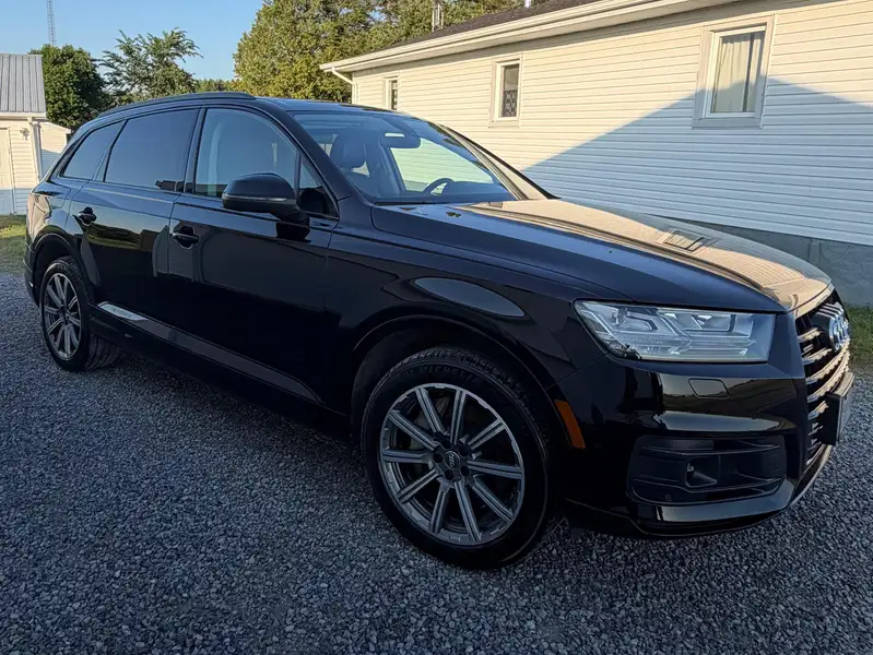 2018 Audi Q7 Technik, černá, 147 000 km, dovoz Kanada — foto 2 z 12