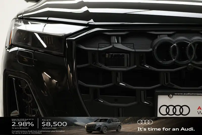 2026 Audi Q7 Progressiv, černá, 21 km, dovoz Kanada — foto 3 z 12