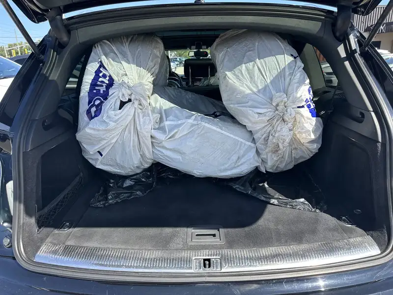 2014 Audi Q7 Technik, černá, 235 596 km, dovoz Kanada — foto 9 z 12