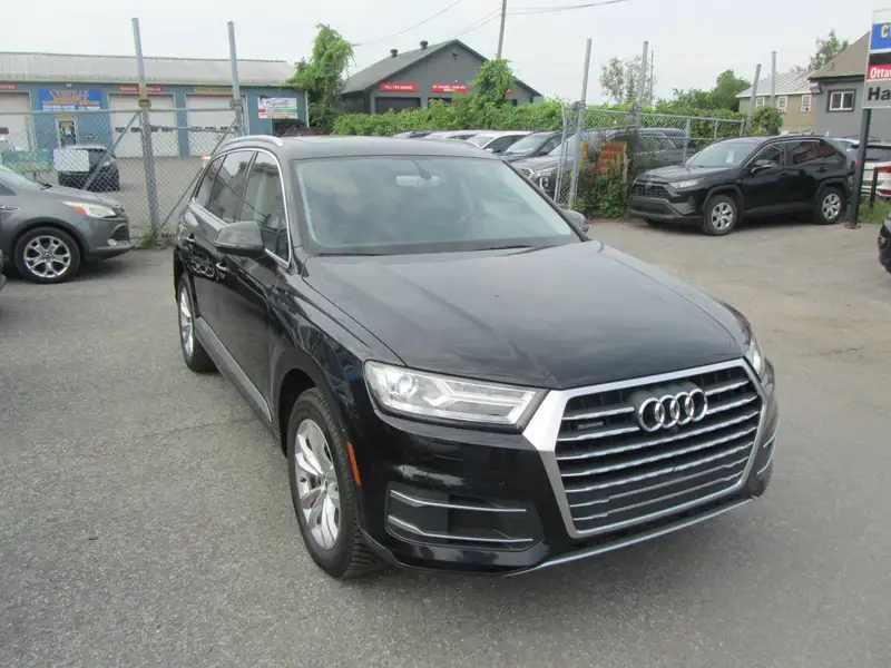 2017 Audi Q7 Progressiv, černá, 175 000 km, dovoz Kanada — foto 2 z 12
