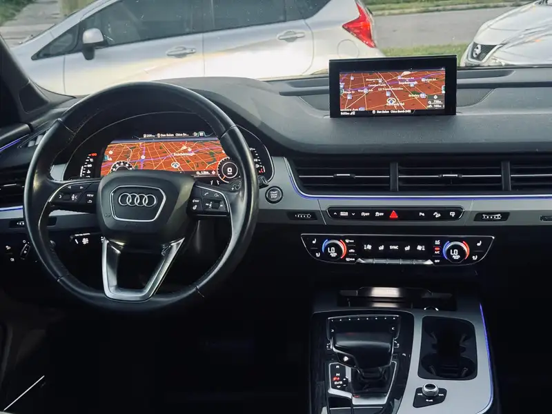 2017 Audi Q7 Technik, modrá, 175 000 km, dovoz Kanada — foto 11 z 12