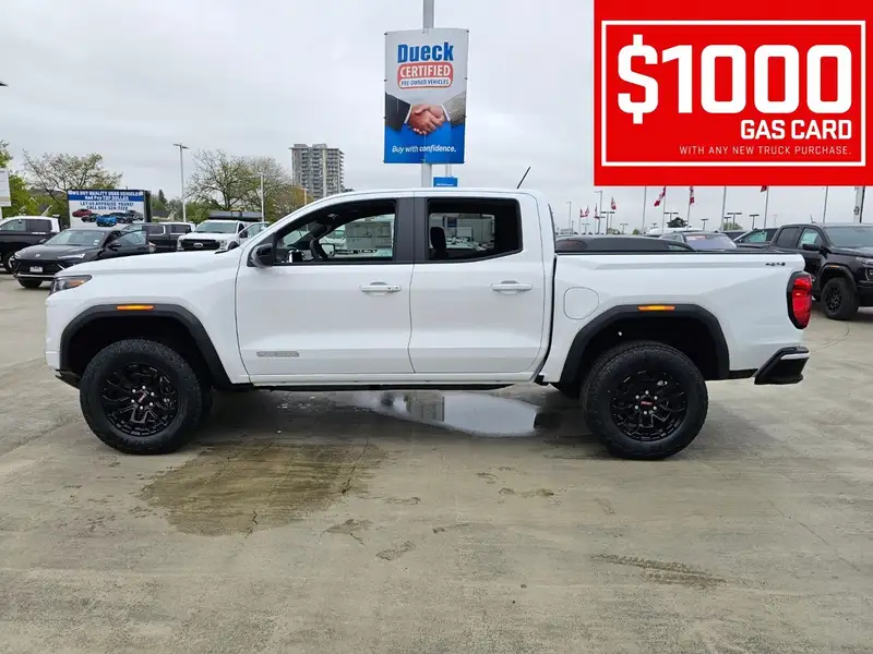 2026 GMC Canyon Elevation, bílá, 12 km, dovoz Kanada — foto 5 z 12