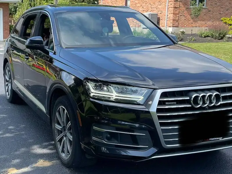 2018 Audi Q7 Progressiv, černá, 181 000 km, dovoz Kanada — foto 4 z 5
