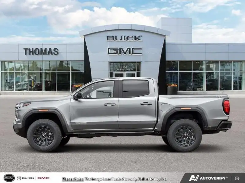2026 GMC Canyon Elevation, stříbrná, 8 km, dovoz Kanada — foto 3 z 12