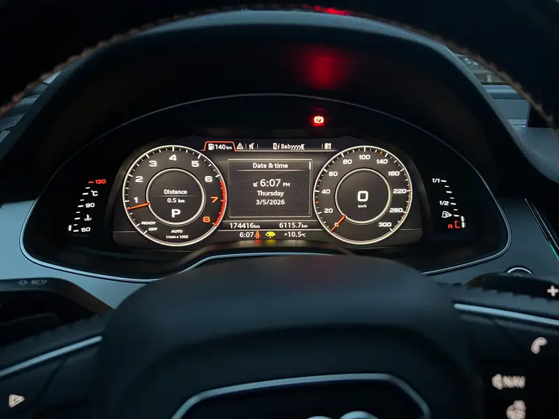 2017 Audi Q7 Technik, bílá, 177 000 km, dovoz Kanada — foto 3 z 10