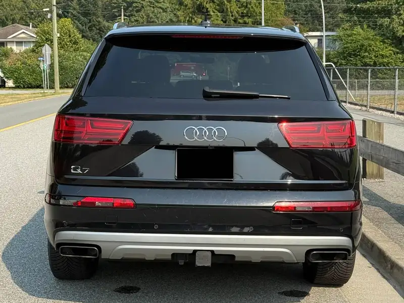 2019 Audi Q7 Progressiv, černá, 116 108 km, dovoz Kanada — foto 3 z 12