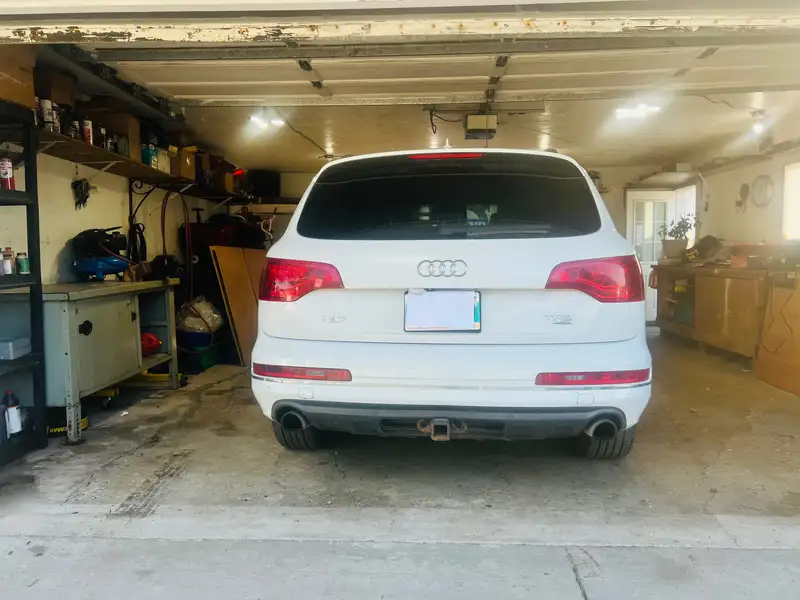 2014 Audi Q7 Progressiv, bílá, 182 948 km, dovoz Kanada — foto 3 z 12