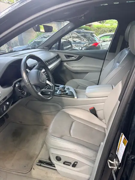 2017 Audi Q7 Technik, modrá, 183 076 km, dovoz Kanada — foto 10 z 12