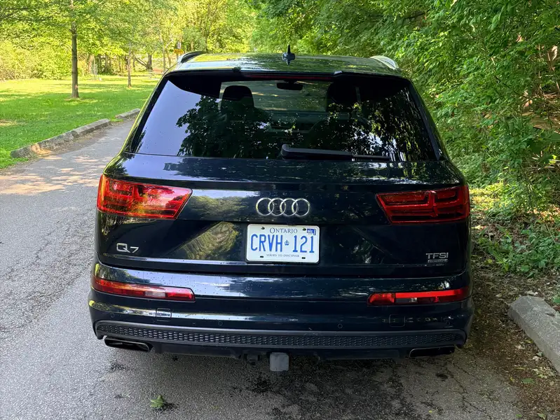 2017 Audi Q7 Technik, modrá, 183 076 km, dovoz Kanada — foto 4 z 12