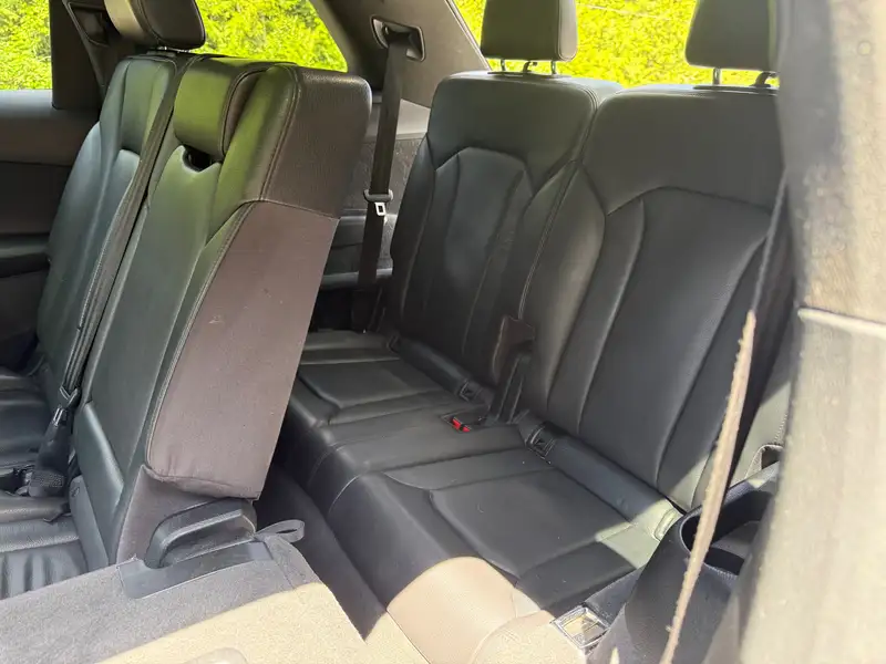 2017 Audi Q7 Progressiv, šedá, 193 543 km, dovoz Kanada — foto 4 z 8