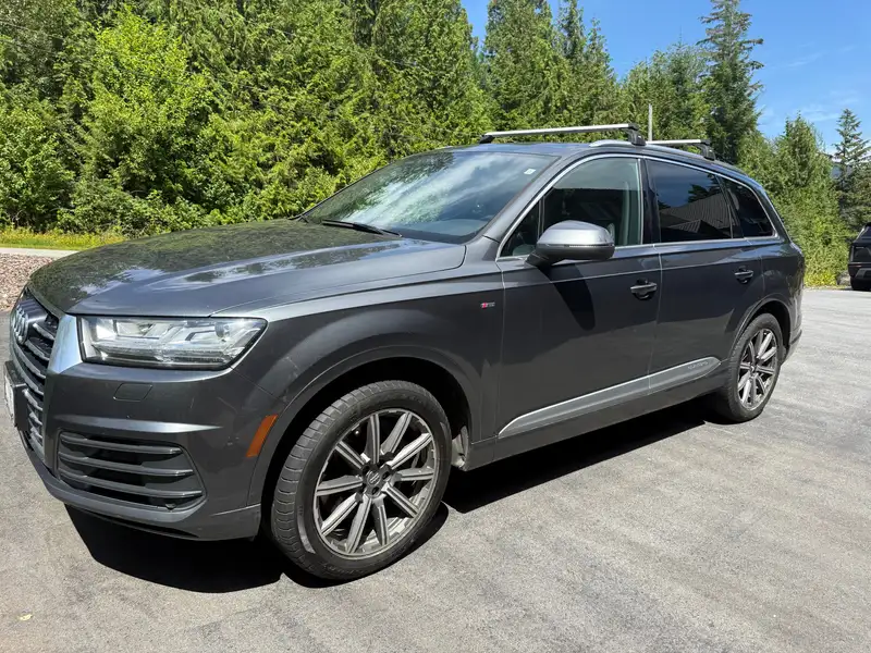 2017 Audi Q7 Progressiv, šedá, 193 543 km, dovoz Kanada — foto 7 z 8