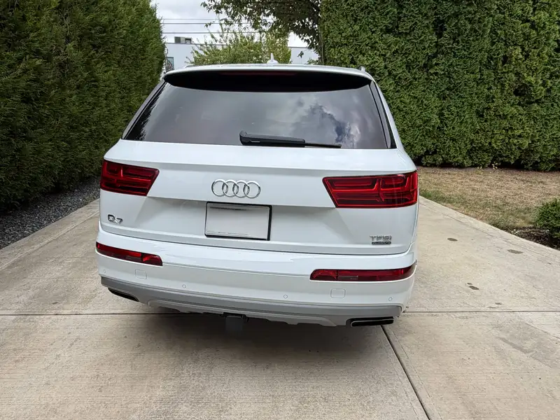 2018 Audi Q7 Technik, bílá, 146 500 km, dovoz Kanada — foto 4 z 12