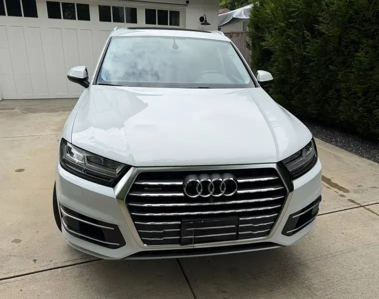 2018 Audi Q7 Technik, bílá, 146 500 km, dovoz Kanada — foto 8 z 12