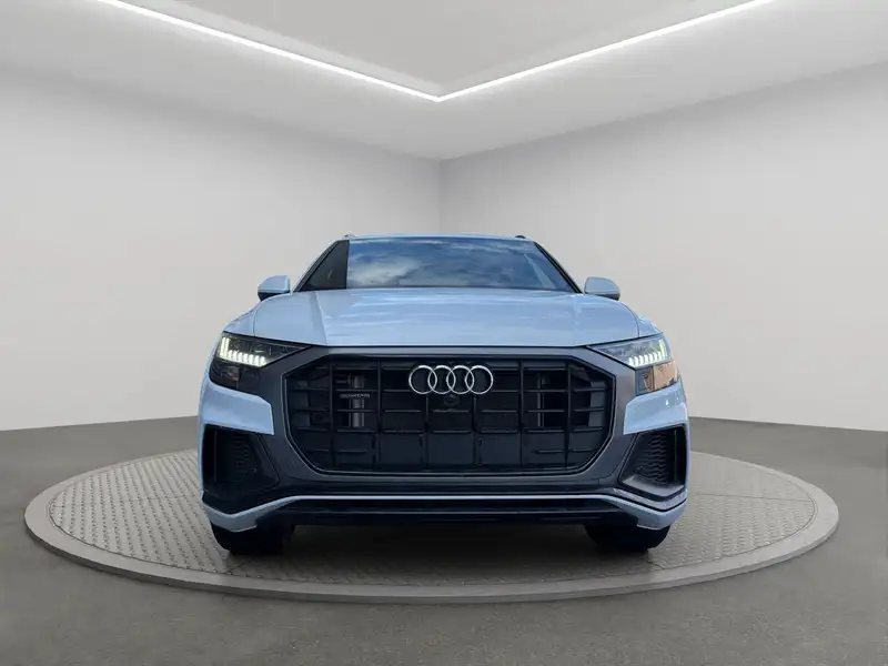 2023 Audi Q8 Progressiv, bílá, 79 672 km, dovoz Kanada — foto 2 z 12