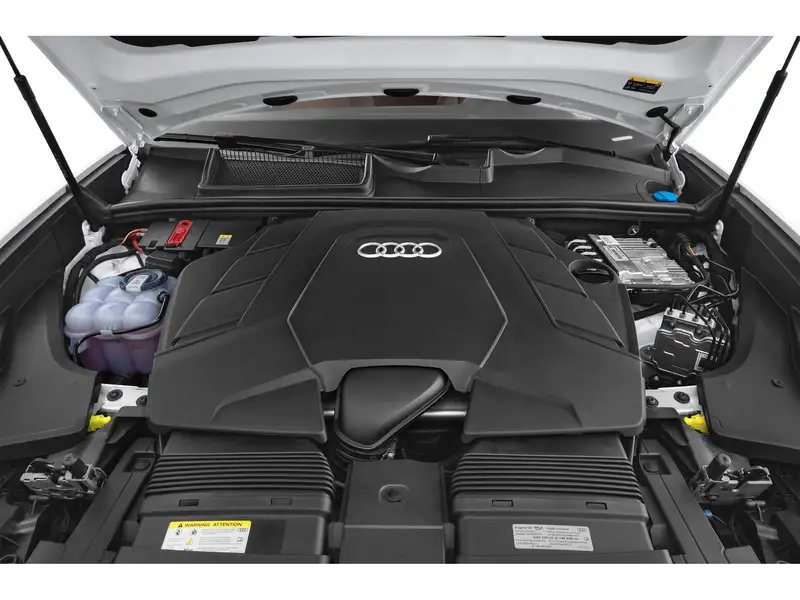 2026 Audi Q8 55 Progressiv, šedá, 90 km, dovoz Kanada — foto 7 z 11