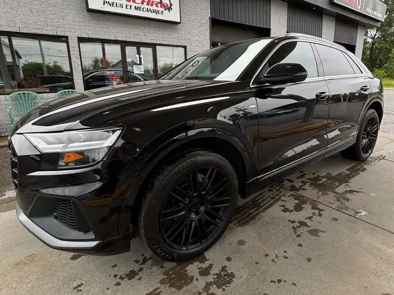 2019 Audi Q8 Progressiv, černá, 156 000 km, dovoz Kanada — foto 3 z 12