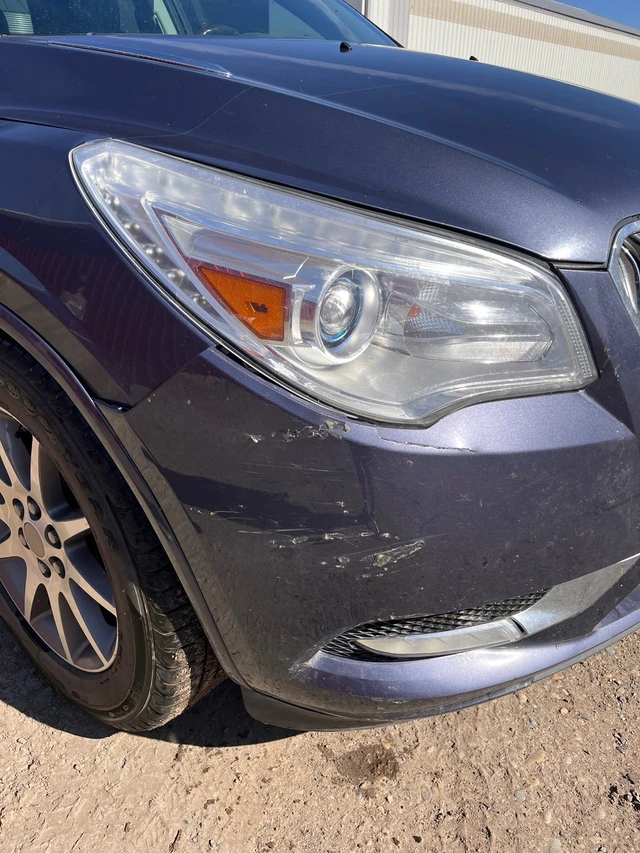 2014 Buick Enclave, modrá, 268 000 km, dovoz Kanada — foto 3 z 5
