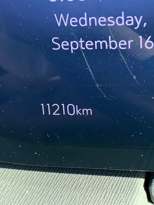 2025 Buick Enclave, bílá, 11 210 km, dovoz Kanada — foto 5 z 5