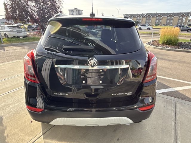 2017 Buick Encore Preferred, černá, 145 555 km, dovoz Kanada — foto 7 z 20