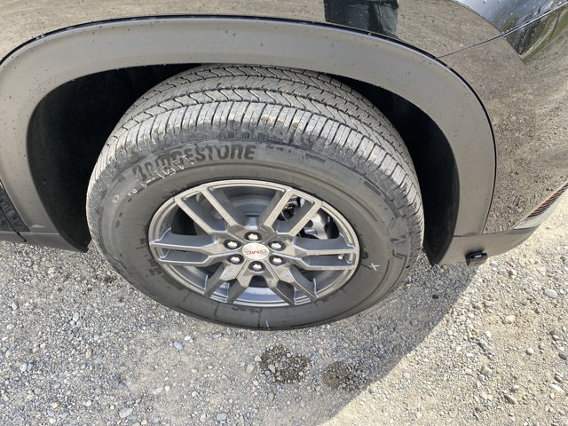 2026 GMC Acadia Elevation, černá, 16 km, dovoz Kanada — foto 4 z 4