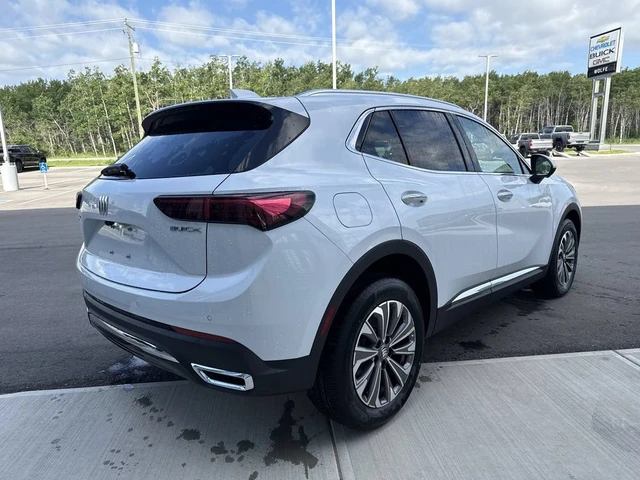 2026 Buick Envision Preferred, bílá, 5 km, dovoz Kanada — foto 9 z 20