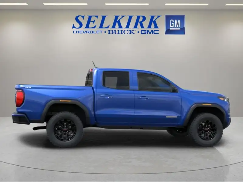 2026 GMC Canyon Elevation, modrá, 15 km, dovoz Kanada — foto 5 z 12