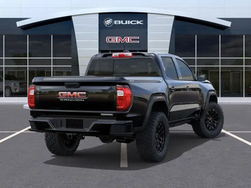2026 GMC Canyon Elevation, černá, 85 km, dovoz Kanada — foto 4 z 6