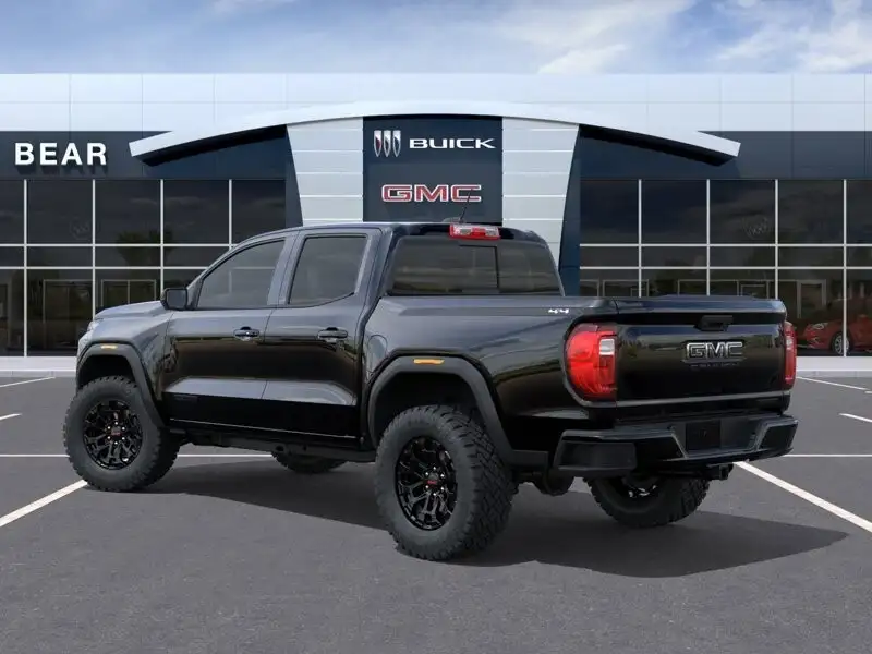 2026 GMC Canyon Elevation, černá, 7 km, dovoz Kanada — foto 3 z 12