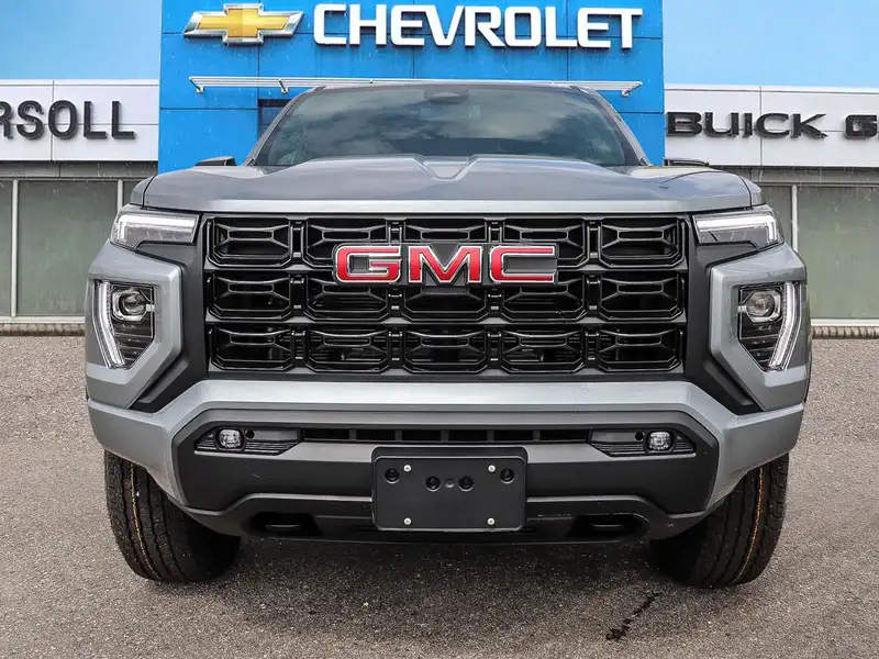 2026 GMC Canyon ELEVATION, šedá, 25 km, dovoz Kanada — foto 2 z 12