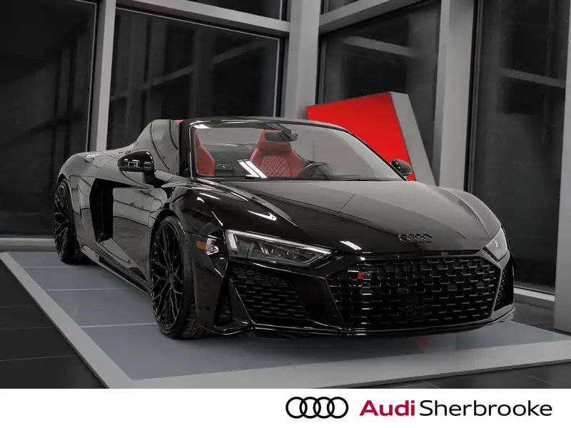 2023 Audi R8 performance, černá, 8 700 km, dovoz Kanada — foto 9 z 12
