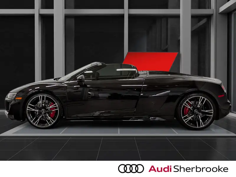 2023 Audi R8 performance, černá, 15 123 km, dovoz Kanada — foto 4 z 12