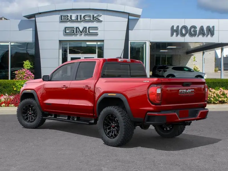 2026 GMC Canyon ELEVATION, červená, 10 km, dovoz Kanada — foto 3 z 12