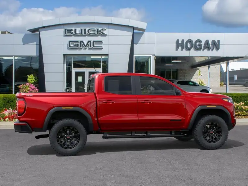 2026 GMC Canyon ELEVATION, červená, 10 km, dovoz Kanada — foto 5 z 12