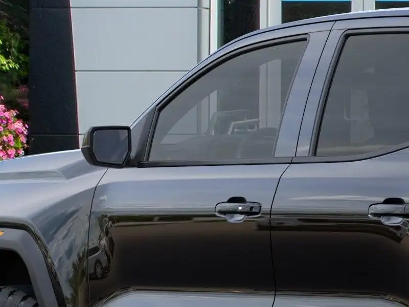 2026 GMC Canyon ELEVATION, černá, 2 km, dovoz Kanada — foto 12 z 12