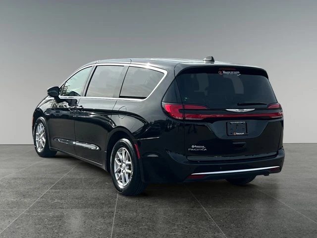 2025 Chrysler Pacifica Select, černá, 47 745 km, dovoz Kanada — foto 3 z 15