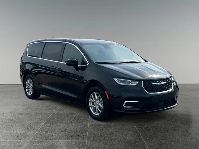 2025 Chrysler Pacifica Select, černá, 46 876 km, dovoz Kanada — foto 7 z 15