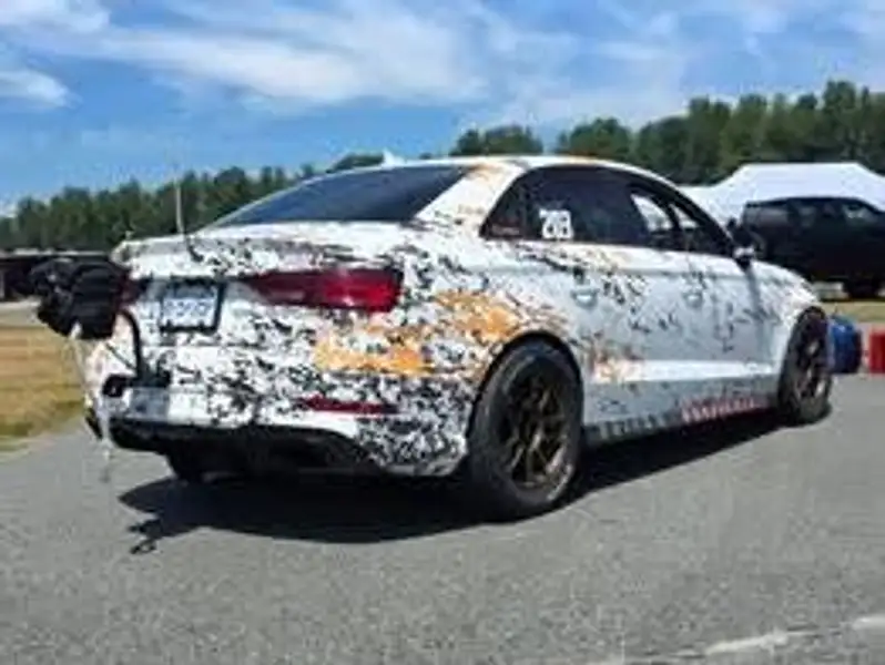 2018 Audi RS3 Technik, bílá, 94 000 km, dovoz Kanada — foto 5 z 10
