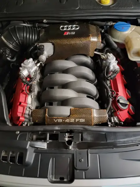 2007 Audi RS4, modrá, 182 500 km, dovoz Kanada — foto 3 z 12