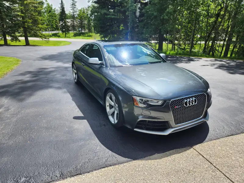 2013 Audi RS5 Performance Package, černá, 136 889 km, dovoz Kanada — foto 7 z 7