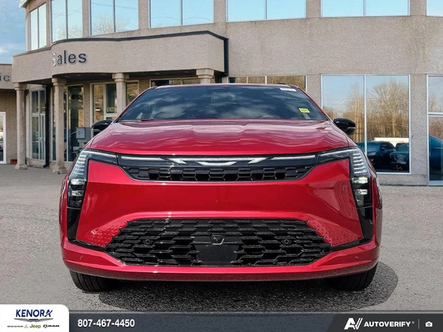 2027 Chrysler Pacifica SELECT, červená, dovoz Kanada — foto 2 z 5