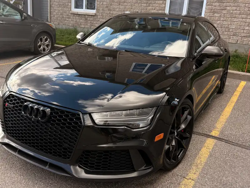 2017 Audi RS7 Performance, černá, 53 000 km, dovoz Kanada — foto 2 z 10