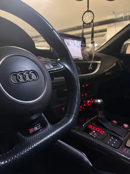 2017 Audi RS7 Performance, šedá, 134 000 km, dovoz Kanada — foto 5 z 10