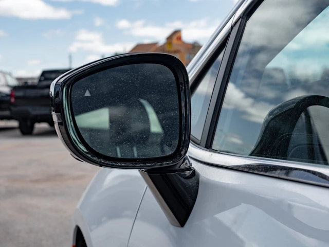 2027 Chrysler Pacifica Select, bílá, 26 km, dovoz Kanada — foto 15 z 20