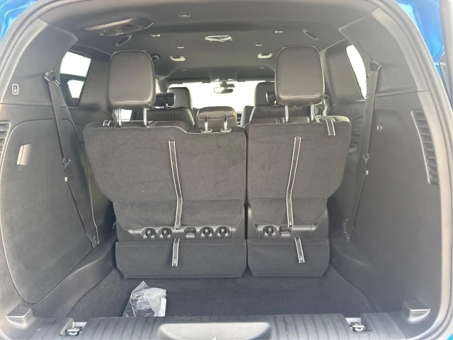 2027 Chrysler Pacifica Select, modrá, 442 km, dovoz Kanada — foto 11 z 16