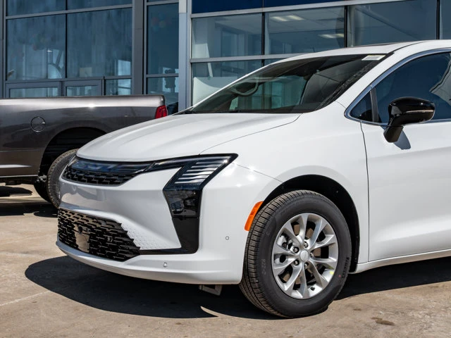 2027 Chrysler Pacifica Select, bílá, 16 km, dovoz Kanada — foto 15 z 20