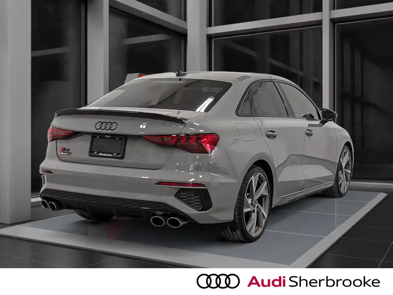 2024 Audi S3 Progressiv, šedá, 55 575 km, dovoz Kanada — foto 4 z 12