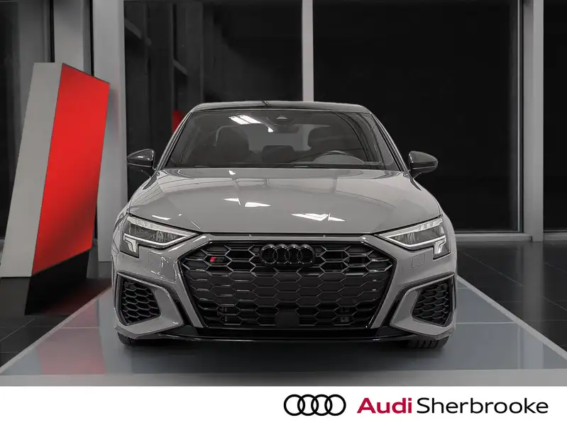 2024 Audi S3 Progressiv, šedá, 55 575 km, dovoz Kanada — foto 7 z 12