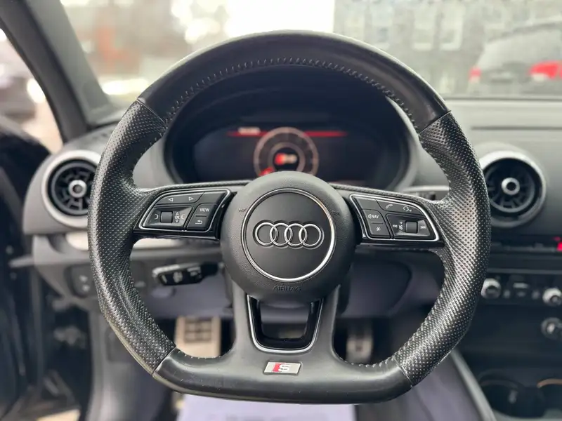 2017 Audi S3 Technik, černá, 152 558 km, dovoz Kanada — foto 11 z 12