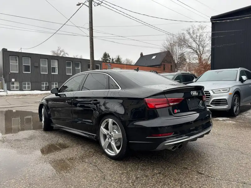 2017 Audi S3 Technik, černá, 152 558 km, dovoz Kanada — foto 3 z 12