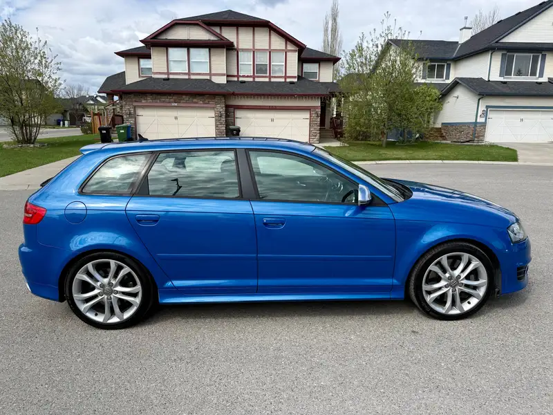 2010 Audi S3, modrá, 77 800 km, dovoz Kanada — foto 5 z 12